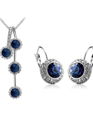 Elegant-Chain-of-Love-Pendant-with-Platinum-plated-18-Fashion-Necklace-and-Matching-Earrings-0